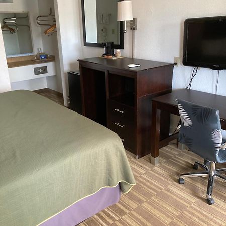 Americas Best Value Inn Clute Extérieur photo