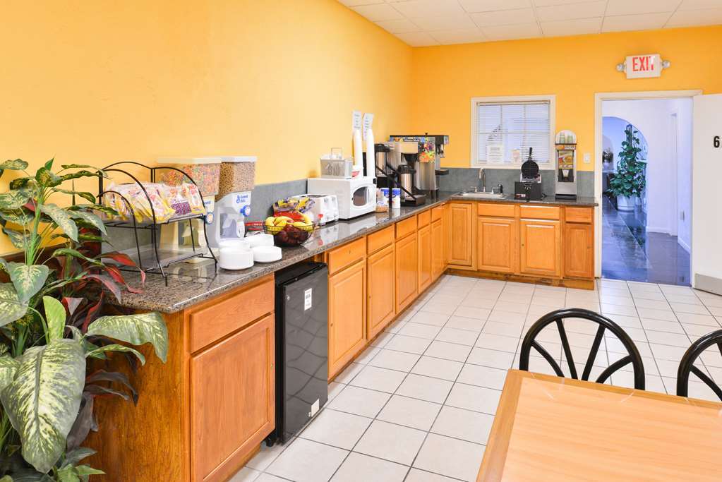Americas Best Value Inn Clute Facilités photo