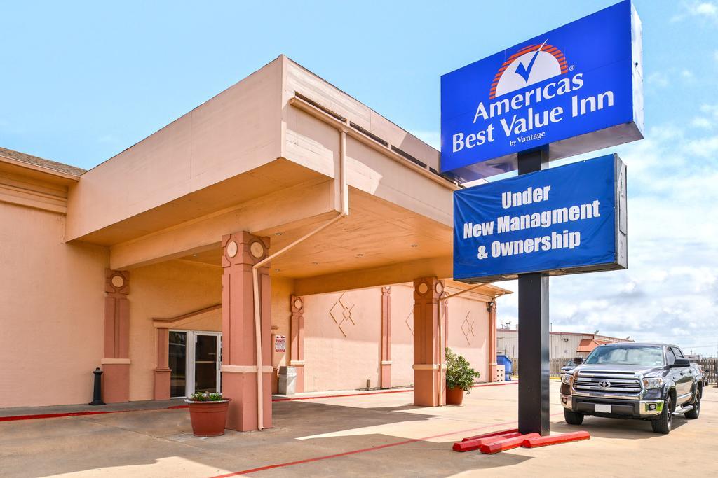 Americas Best Value Inn Clute Extérieur photo