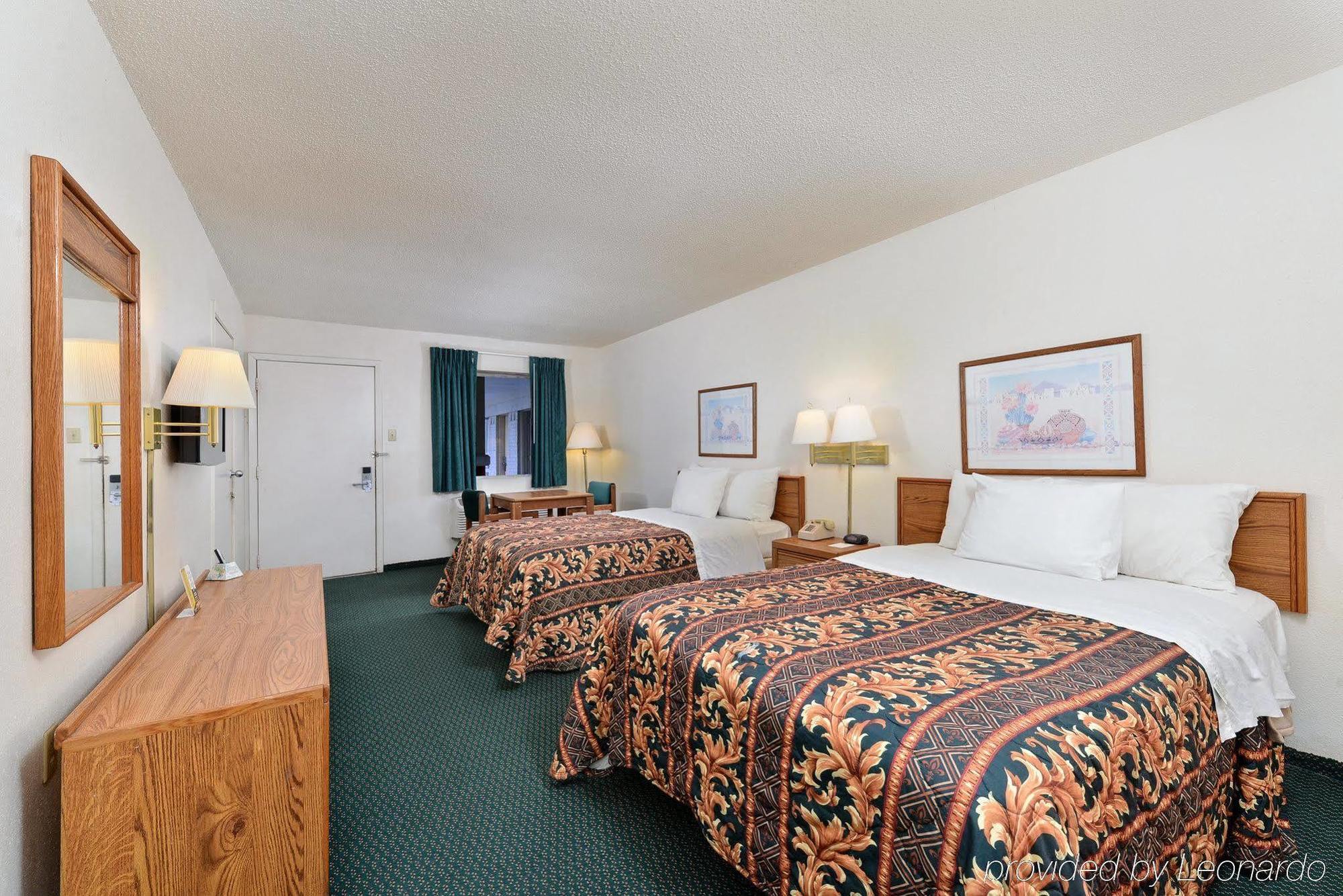 Americas Best Value Inn Clute Extérieur photo
