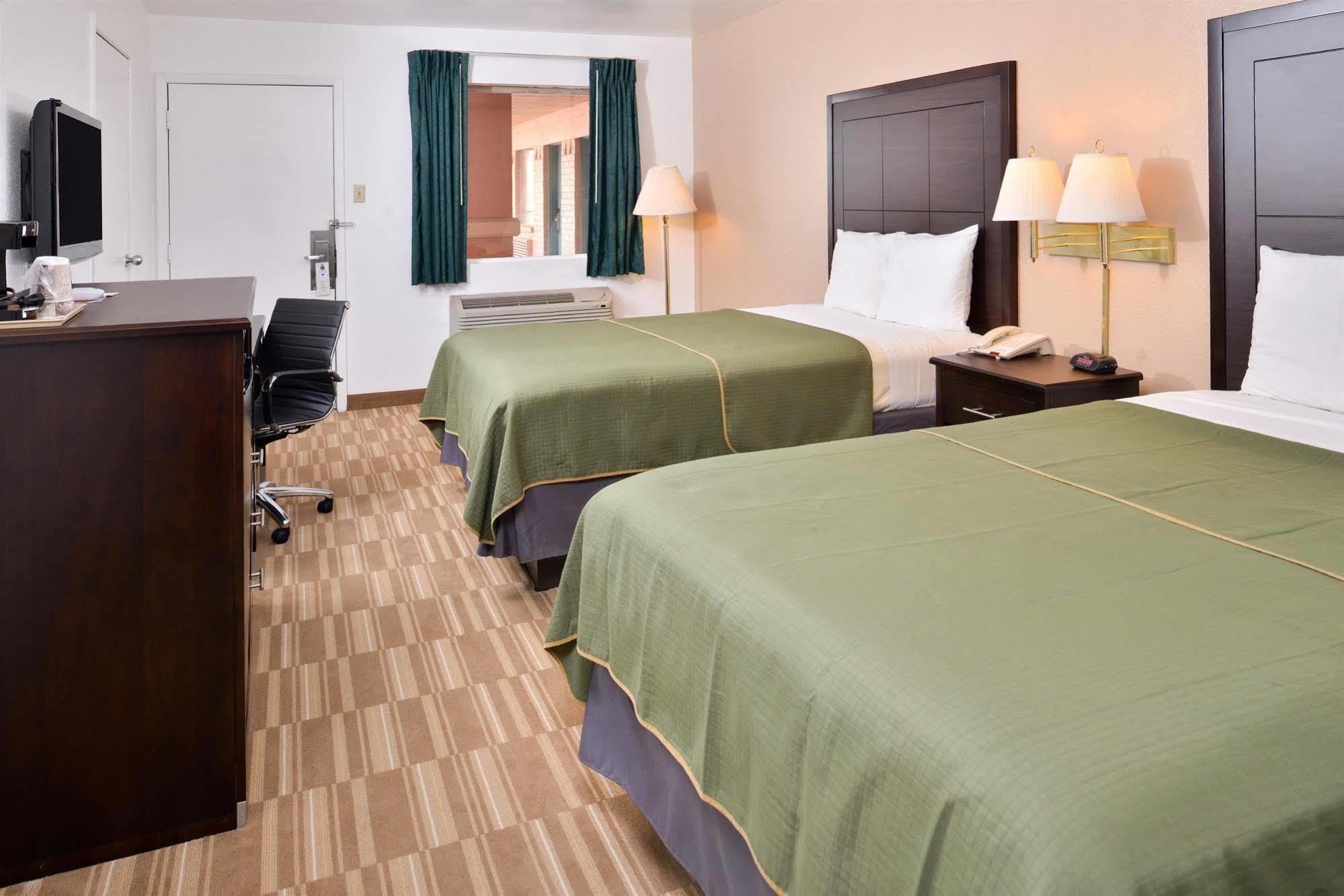 Americas Best Value Inn Clute Extérieur photo